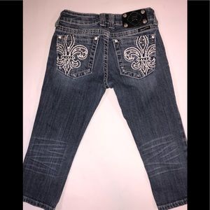 Miss Me Capri Size 25